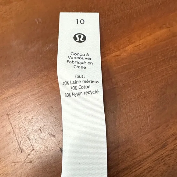 lululemon athletica Men's Charcoal Crewneck Sweater - Picture 10 of 14